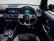 Mercedes-Benz GLB 1.3 GLB 200 AMG Line Premium+ Night Edition A 5dr 31
