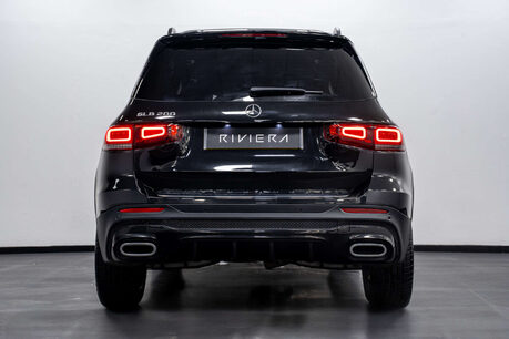 Mercedes-Benz GLB 1.3 GLB 200 AMG Line Premium+ Night Edition A 5dr 9