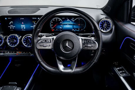 Mercedes-Benz GLB 1.3 GLB 200 AMG Line Premium+ Night Edition A 5dr 32