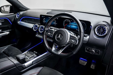 Mercedes-Benz GLB 1.3 GLB 200 AMG Line Premium+ Night Edition A 5dr 2