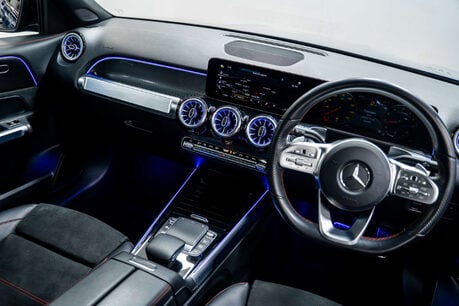 Mercedes-Benz GLB 1.3 GLB 200 AMG Line Premium+ Night Edition 5dr 32