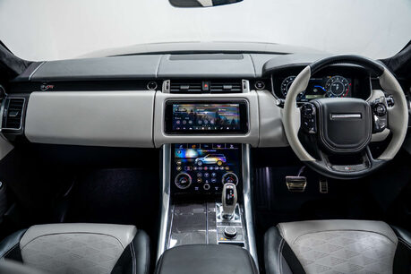 Land Rover Range Rover Sport 5.0 Range Rover Sport SVR Carbon Edition Auto 4WD 5dr 31