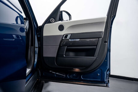 Land Rover Range Rover Sport 5.0 Range Rover Sport SVR Carbon Edition Auto 4WD 5dr 24