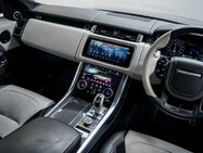 Land Rover Range Rover Sport 5.0 Range Rover Sport SVR Carbon Edition Auto 4WD 5dr 34