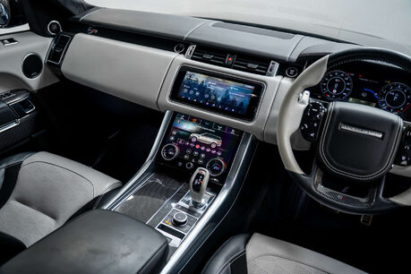 Land Rover Range Rover Sport 5.0 Range Rover Sport SVR Carbon Edition Auto 4WD 5dr 34