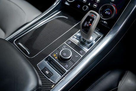 Land Rover Range Rover Sport 5.0 Range Rover Sport SVR Carbon Edition Auto 4WD 5dr 35