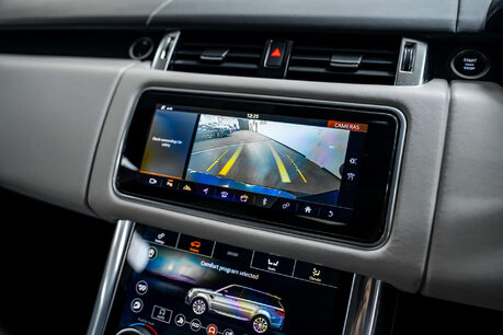 Land Rover Range Rover Sport 5.0 Range Rover Sport SVR Carbon Edition Auto 4WD 5dr 38