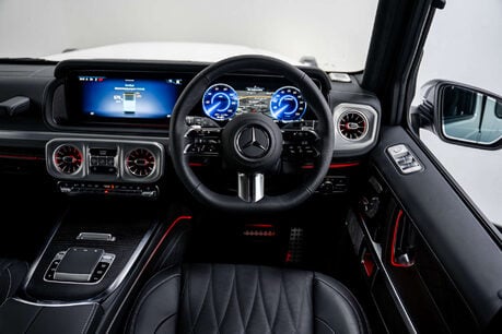Mercedes-Benz G Series G 580 with EQ-Technology AMG Line Premium + 4WD 5dr 33