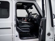 Mercedes-Benz G Series G 580 with EQ-Technology AMG Line Premium + 4WD 5dr 28