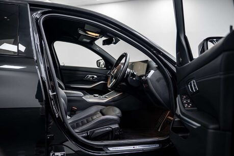 BMW 3 Series 2.0 320I M Sport Auto 4dr 28