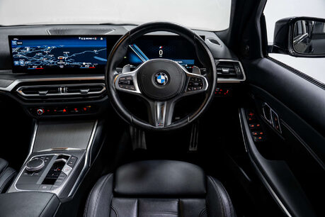 BMW 3 Series 2.0 320I M Sport Auto 4dr 32