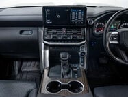 Toyota Land Cruiser ZX300 3.5 Automatic Petrol 27