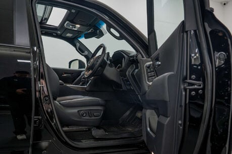 Toyota Land Cruiser ZX300 3.5 Automatic Petrol 18