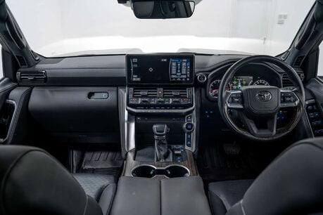 Toyota Land Cruiser ZX300 3.5 Automatic Petrol 23