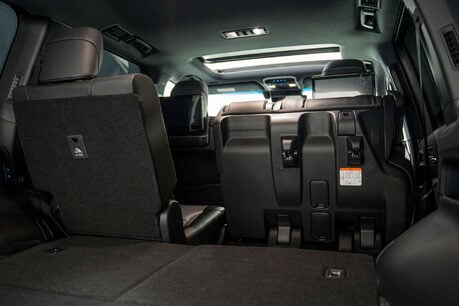 Toyota Land Cruiser ZX300 3.5 Automatic Petrol 12