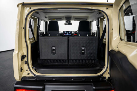 Suzuki Jimny 0.7cc 17