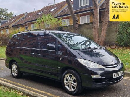 2005 Toyota Previa 2.4 VVT-i T Spirit MPV 5dr Petrol Automatic (7 Seats) (259 g/km, 154 bhp) photo