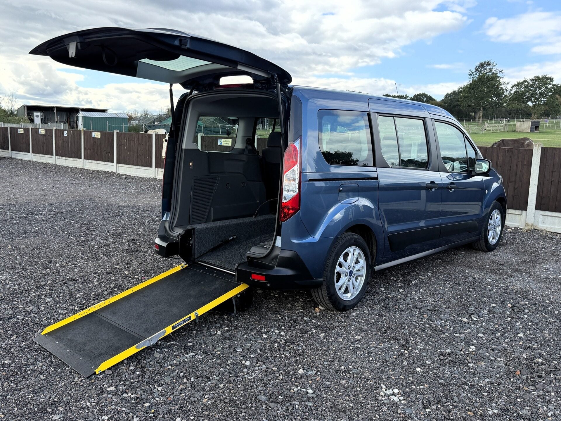 Ford Grand Tourneo Connect