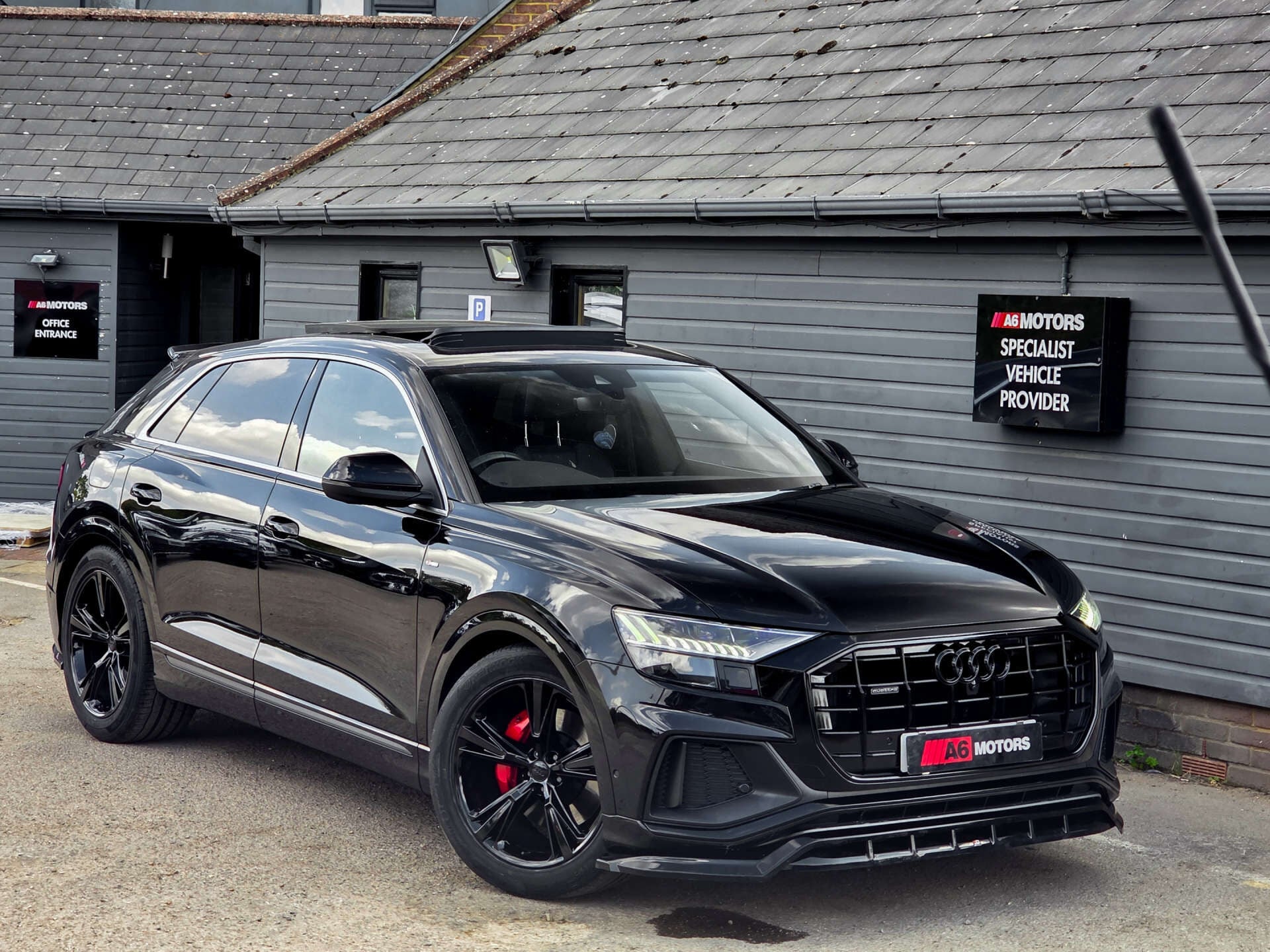 Audi Q8
