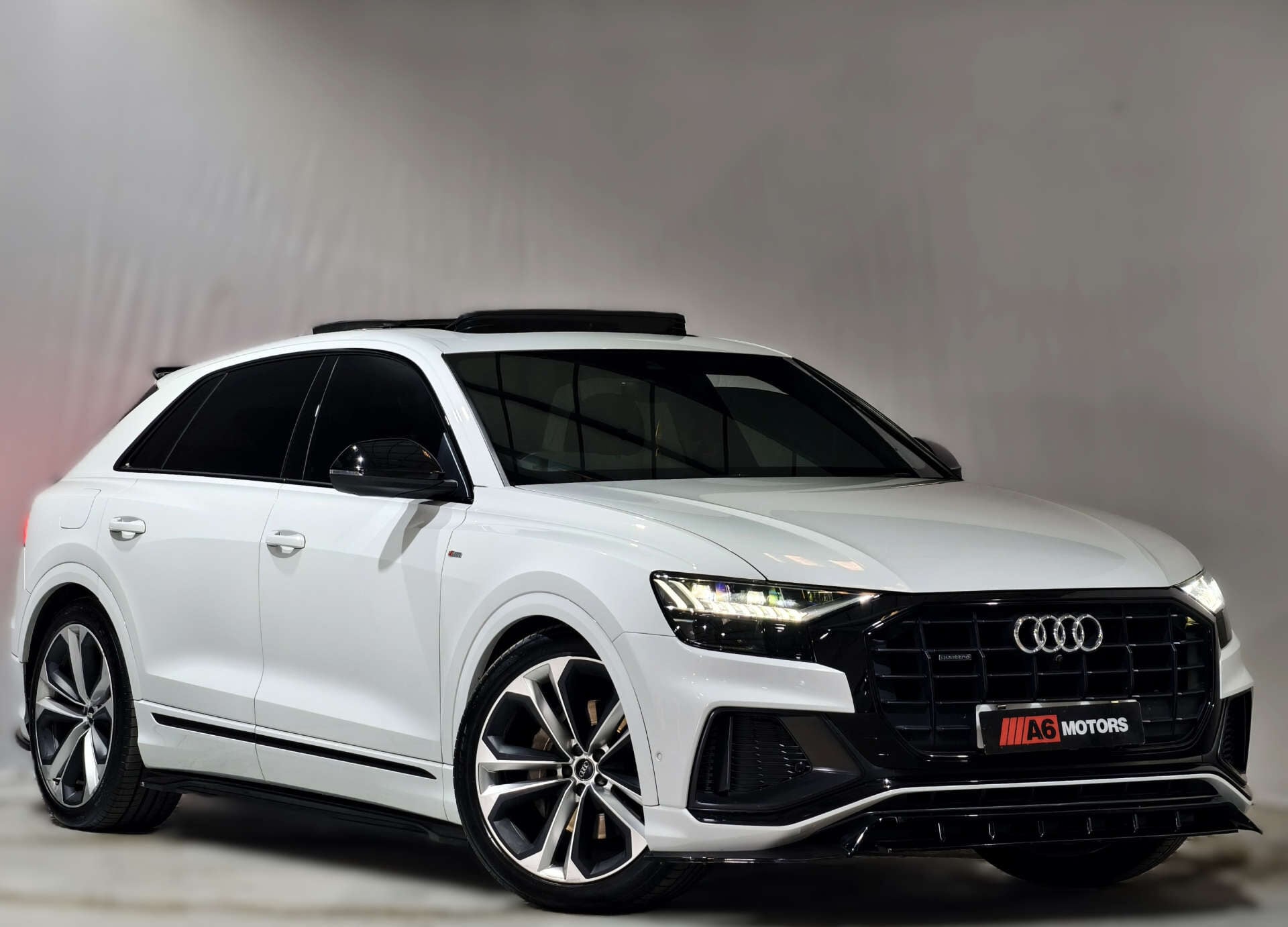 Audi Q8