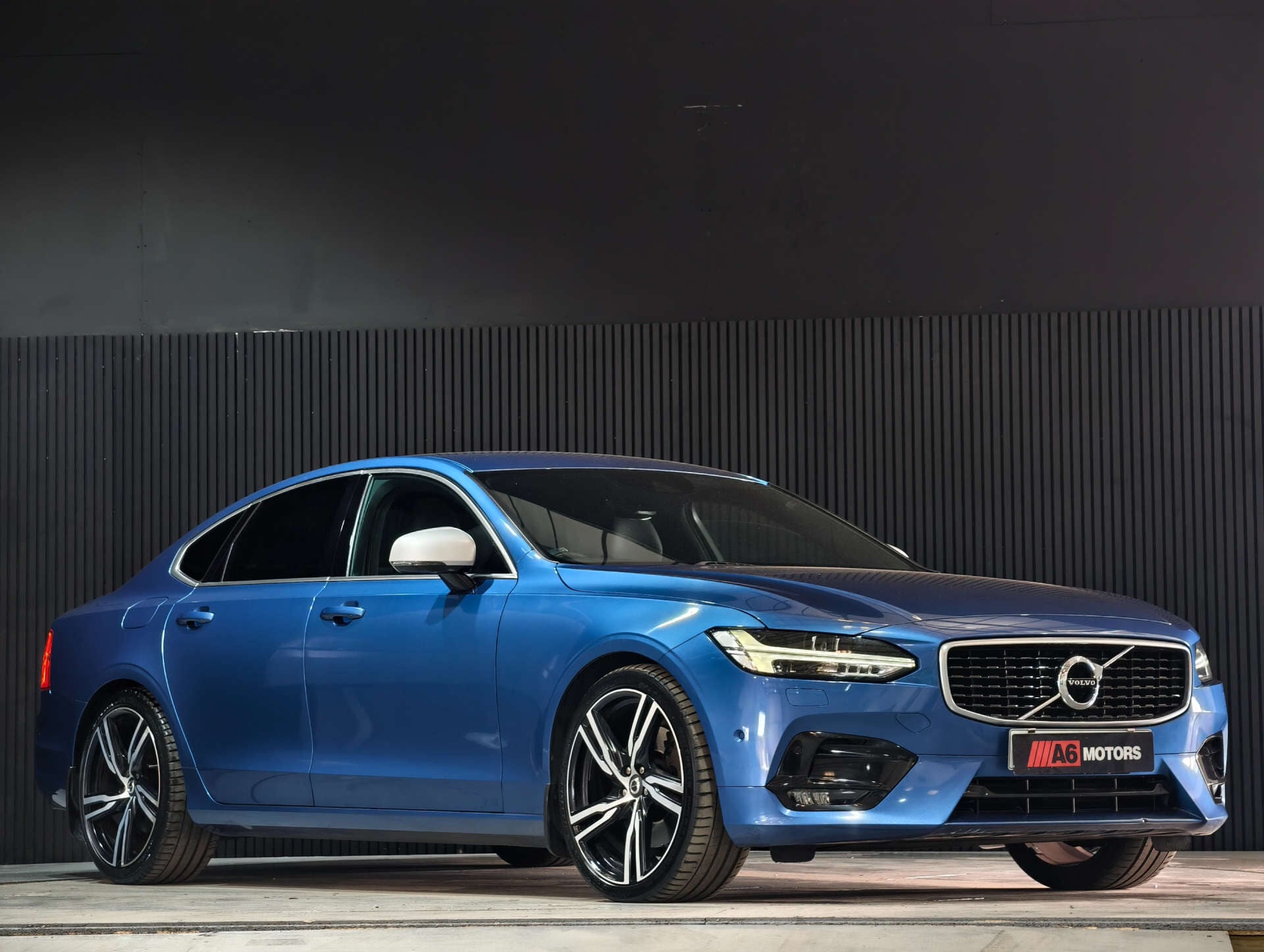 Volvo S90