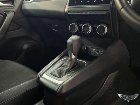 Renault Captur 1.3 TCe Iconic EDC Euro 6 (s/s) 5dr 25