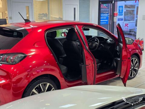 Peugeot 208 1.2 PureTech Allure Premium Hatchback 5dr Petrol Manual Euro 6 (s/s) (100 p 43
