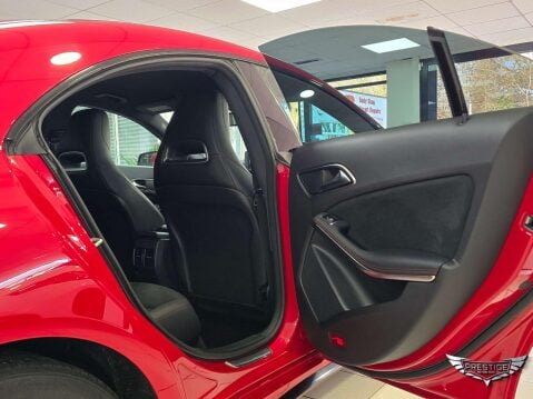 Mercedes-Benz CLA Class 2.1 CLA220d AMG Line Coupe 7G-DCT Euro 6 (s/s) 4dr 42