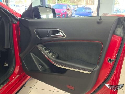 Mercedes-Benz CLA Class 2.1 CLA220d AMG Line Coupe 7G-DCT Euro 6 (s/s) 4dr 72