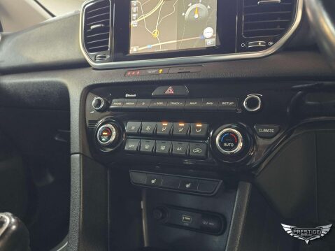 Kia Sportage 1.6 GDi 2 Euro 6 (s/s) 5dr 28