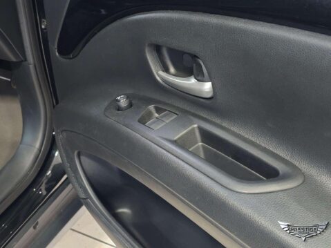 Toyota Aygo X 1.0 VVT-i Pure Euro 6 (s/s) 5dr 78