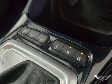 Vauxhall Crossland 1.2 Turbo Elite Auto Euro 6 (s/s) 5dr 23