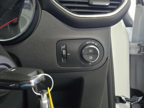 Vauxhall Crossland 1.2 Turbo Elite Auto Euro 6 (s/s) 5dr 54