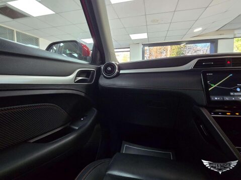 MG ZS 72.6kWh Trophy Long Range Auto 5dr 51