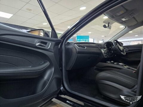 MG MG5 52.5kWh Excite Auto 5dr 47