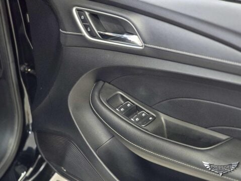 MG MG5 52.5kWh Excite Auto 5dr 76