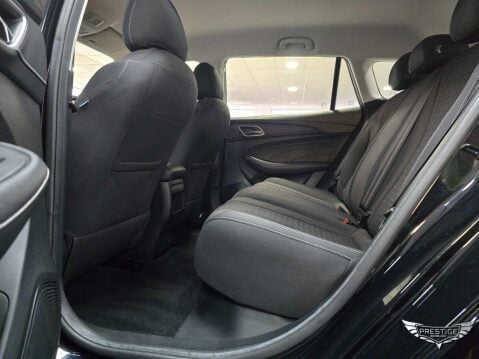 MG MG5 52.5kWh Excite Auto 5dr 68