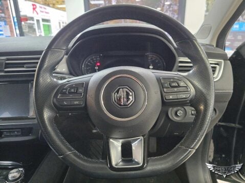 MG MG5 52.5kWh Excite Auto 5dr 52