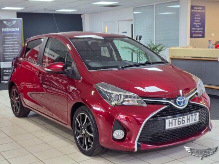 Toyota Yaris 1.5 VVT-h Design E-CVT Euro 6 5dr