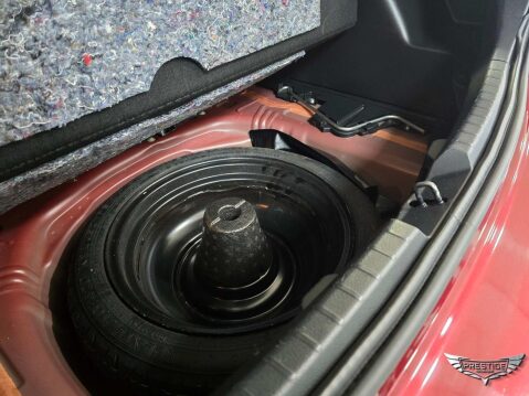 Toyota Yaris 1.5 VVT-h Design E-CVT Euro 6 5dr 90