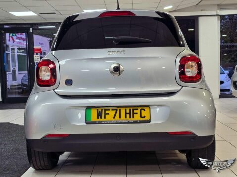 Smart Forfour 17.6kWh Premium Auto 5dr (22kW Charger) 85