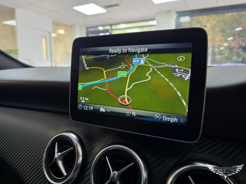 Mercedes-Benz A Class 1.5 A180d AMG Line Euro 6 (s/s) 5dr 29