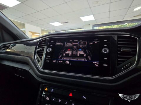 Volkswagen T-Roc 1.6 TDI R-Line Euro 6 (s/s) 5dr 37