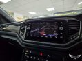 Volkswagen T-Roc 1.6 TDI R-Line Euro 6 (s/s) 5dr 28