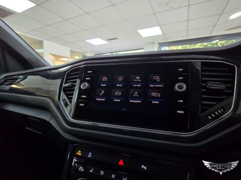 Volkswagen T-Roc 1.6 TDI R-Line Euro 6 (s/s) 5dr 36