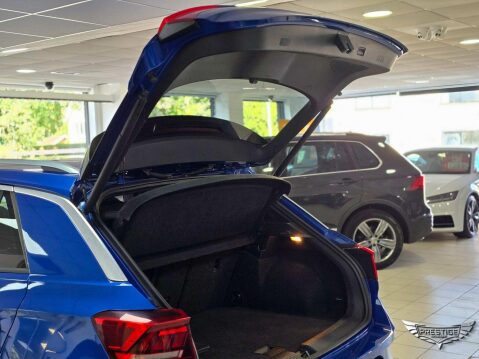 Volkswagen T-Roc 1.6 TDI R-Line Euro 6 (s/s) 5dr 45