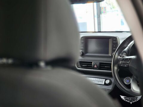 Hyundai KONA 39kWh SE Auto 5dr (10.5kW Charger) 62