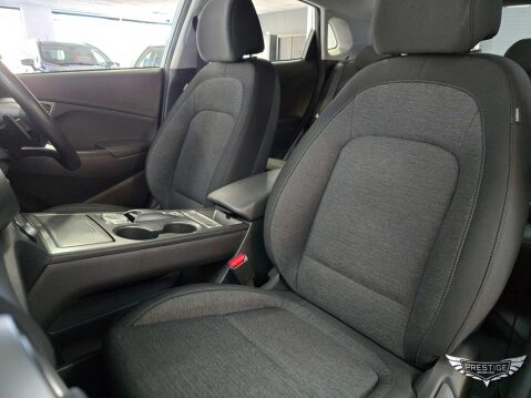 Hyundai KONA 39kWh SE Auto 5dr (10.5kW Charger) 26