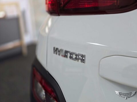 Hyundai KONA 39kWh SE Auto 5dr (10.5kW Charger) 17