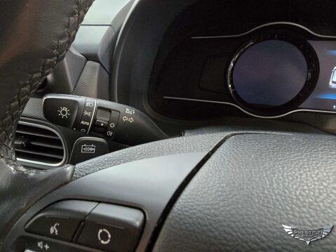 Hyundai KONA 39kWh SE Auto 5dr (10.5kW Charger) 56